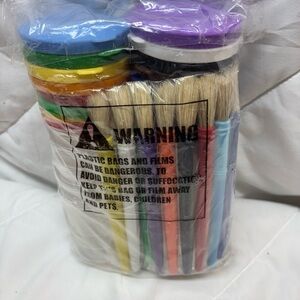 20 piece Colorful Paint Set 10 Plastic No-Spill Paint Cups With 10 Round Brushes